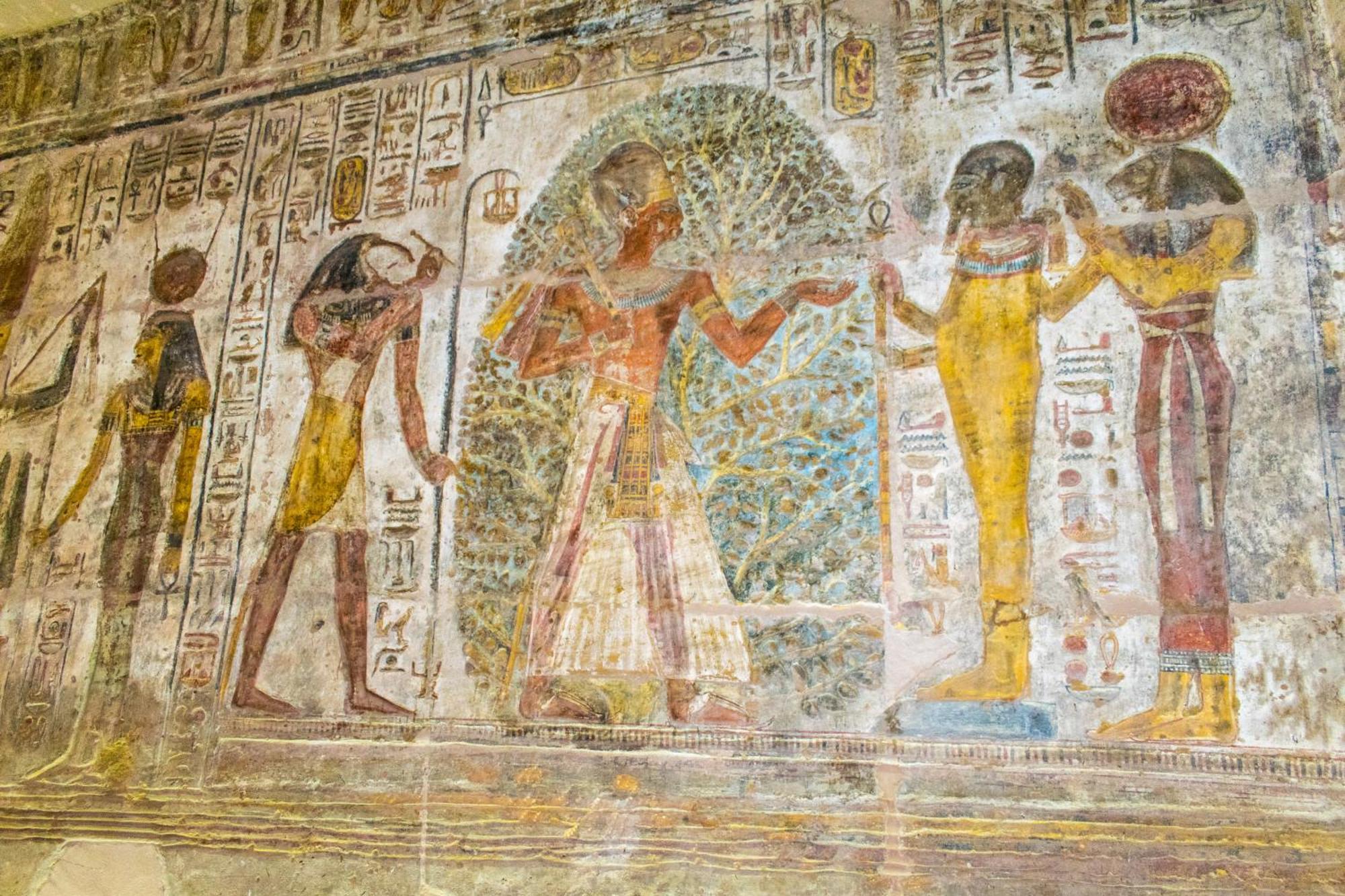 Moevenpick Royal Lily Nile Cruise, Every Monday Four Nights From Luxor, Every Friday Three Nights From Aswan - Including Excursions & Sightseeing エクステリア 写真